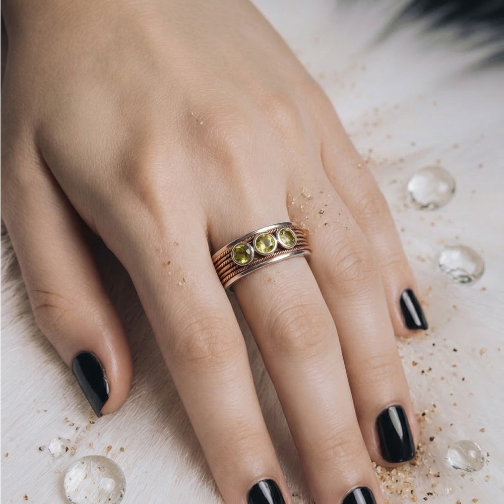 Peridot Ring - Picture 3 of 9